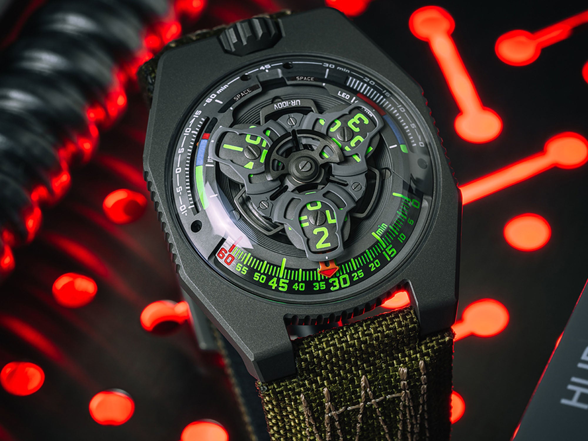 Urwerk UR-100