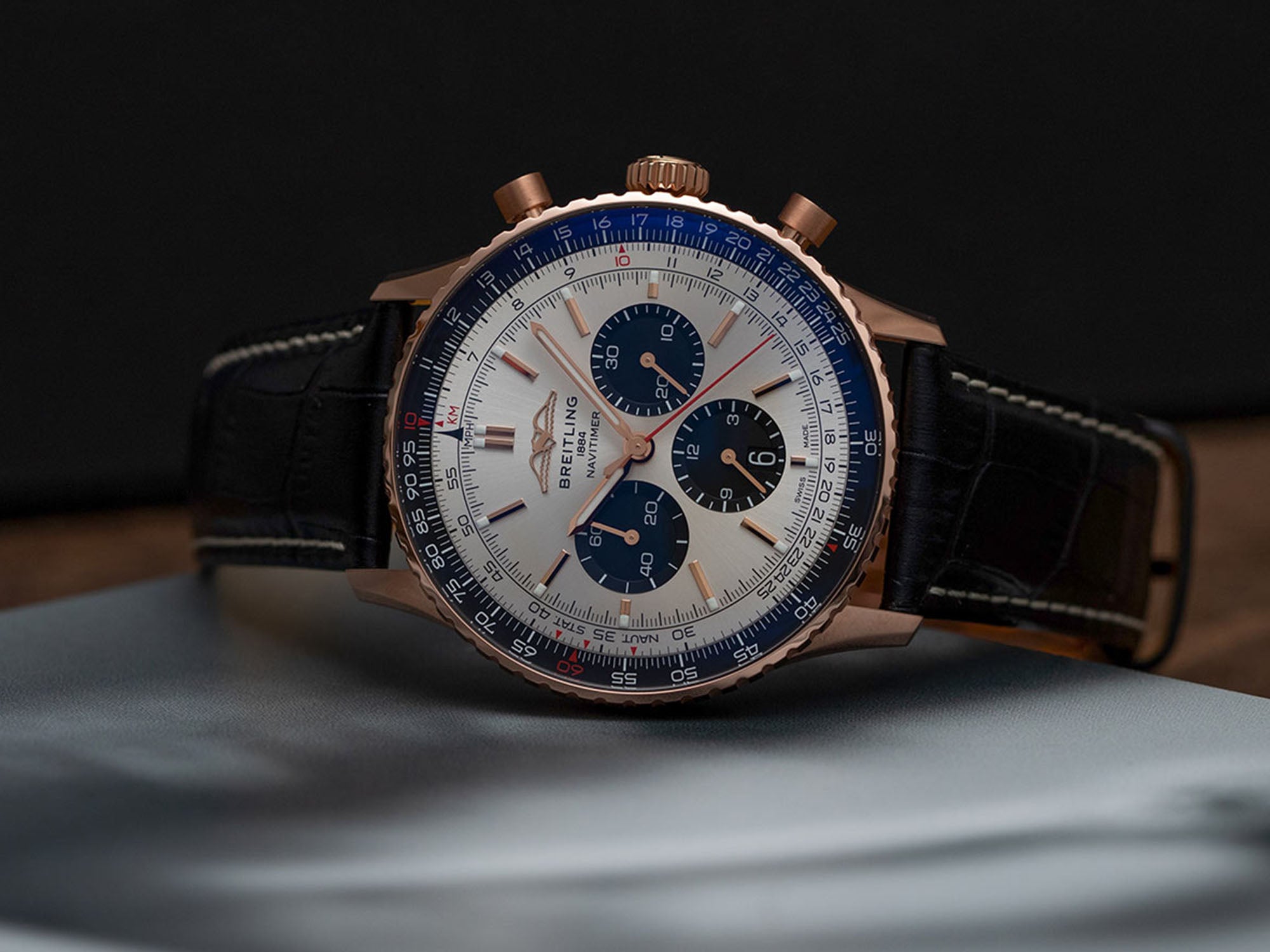 Breitling Navitimer B01 46 rose gold