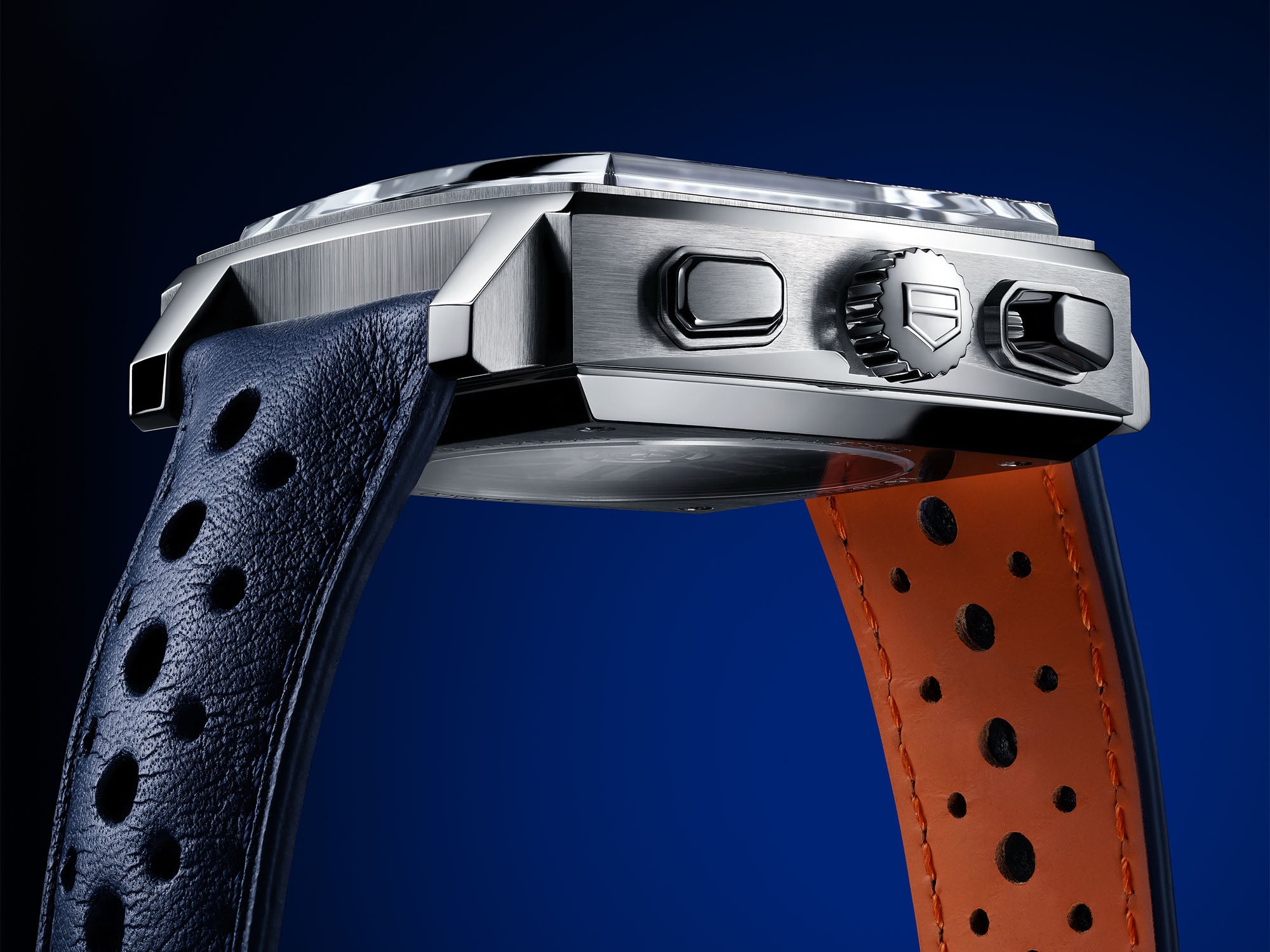 TAG Heuer Monaco Gulf Edition - side